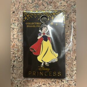 Disney Princess Snow White Enamel Pin